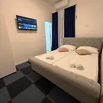 Apartman Royal Blue Point *
