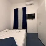Royal Blue Point Apartman