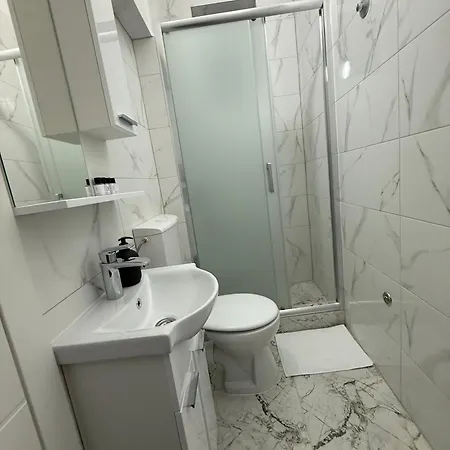 Royal Blue Point * Sarajevo