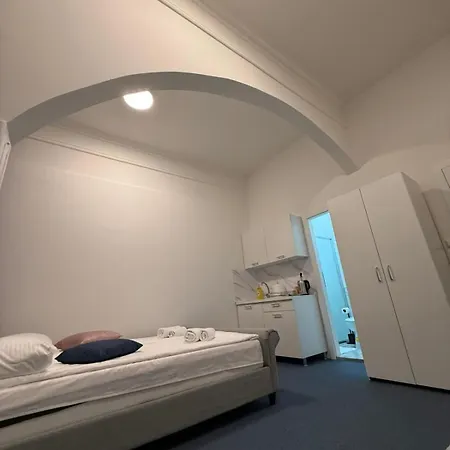 Royal Blue Point Sarajevo