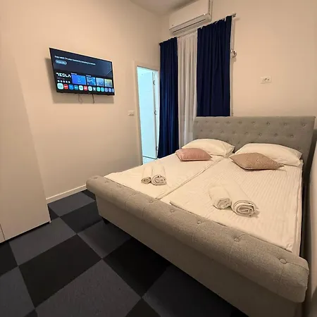 Apartman Royal Blue Point *